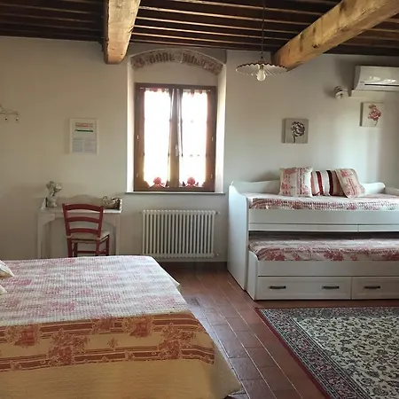 Alojamento de Acomodação e Pequeno-almoço Antica Dimora 3*